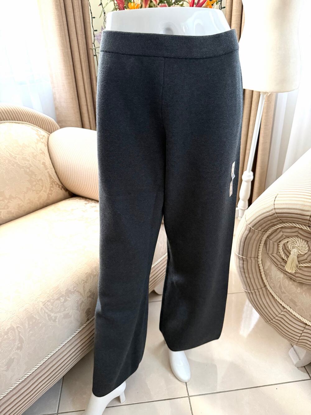 Uniqlo Washable Milano Ribbed Pants in Gray